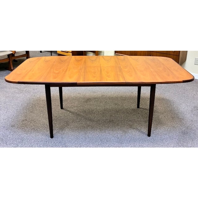 European Mid Century Modern Extending Teak Dining Table W/ Butterfly Leaf by G-Plan c.1960 For Sale - Image 10 of 10