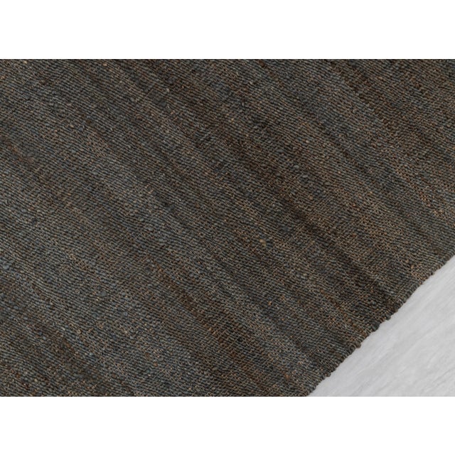 Grey Solid Handwoven Premium Natural Jute Yarn Flatweave Rug 8x10 Ft. For Sale - Image 4 of 12