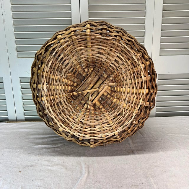 Vintage Split Bamboo Basket With Handles, Signed For Sale - Image 6 of 7