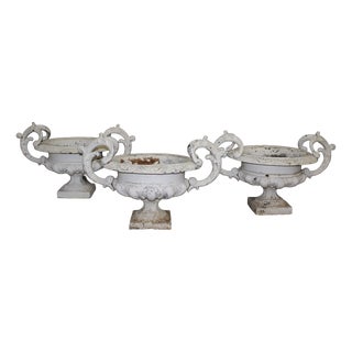 Antique Medici in Cast Iron, 1890s, Set of 3 For Sale