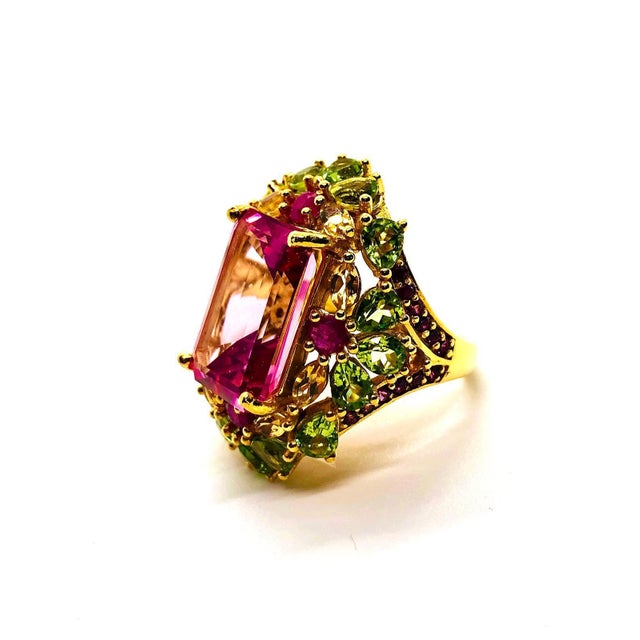 Late 20th Century Bochic “Capri” Vintage Fancy Sapphires & Amethyst Ring — 18K Gold & Silver For Sale - Image 5 of 11