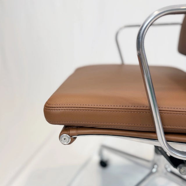 Metal Late 20th Century Eames Aluminum Group Soft Pad Executive Chair by Herman Miller -Brown Leather For Sale - Image 7 of 9