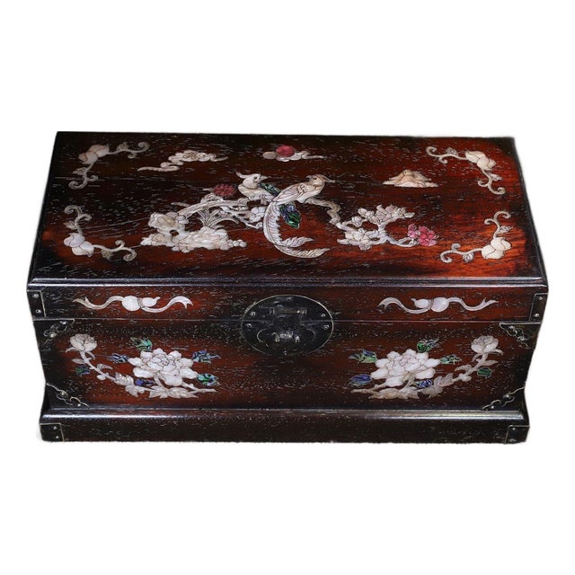 Large Rosewood Box With Mother-of-Pearl Inlay – Magpie & Peony Motif, Chinoiserie Decor For Sale