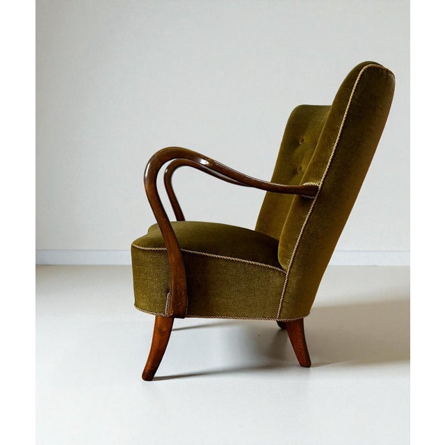 Wood Vintage Danish Lounge Chairs in Green Velvet by Alfred Christensen, 1940s, Set of 2 For Sale - Image 7 of 9