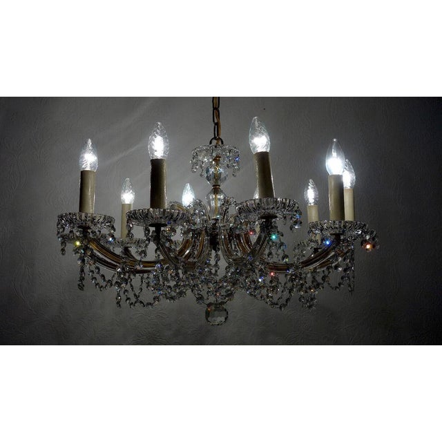 Give your home shine and elegance with our high -quality chandelier made of brass and lead crystal in the style of Maria...