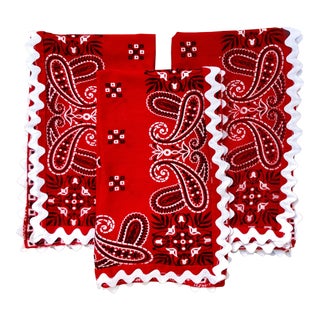 Vintage Mid-Century Red Bandana Pic Ran Napkins - Set of 3 For Sale