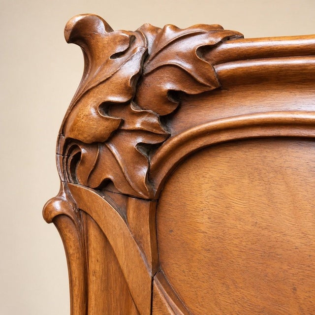 Art Nouveau Double Bed Carved Mahogany Flowers in the Round, 1890s For Sale - Image 4 of 6