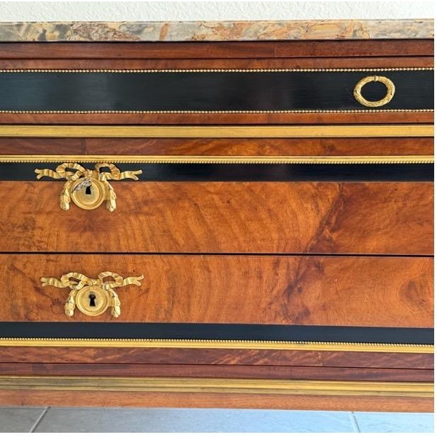 1900 - 1909 1900-1909 French Louis XVI-Style Flat-Front Commode With Marble Top For Sale - Image 5 of 6