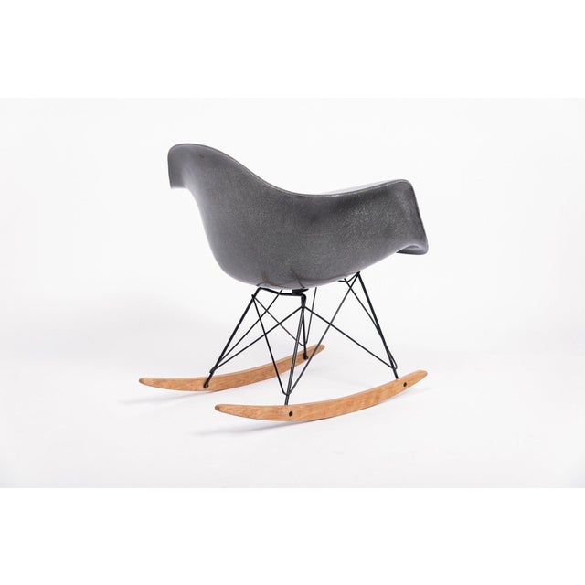 Mid Century Rar Gray Rocking Chair by Eames for Herman Miller, 1959 For Sale In Detroit - Image 6 of 11