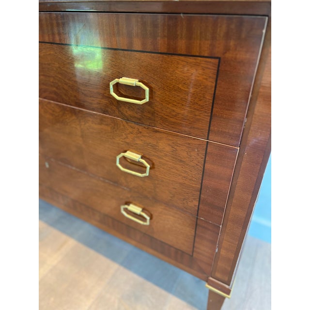 1950s Neoclassical style chest of drawers in wood and brass For Sale - Image 10 of 12