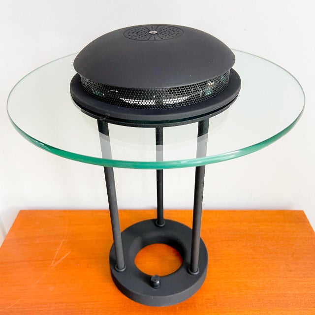 Black Vintage Space Age Saturn Banker's Desk Lamp attributed to Robert Sonneman, 1980s For Sale - Image 8 of 11