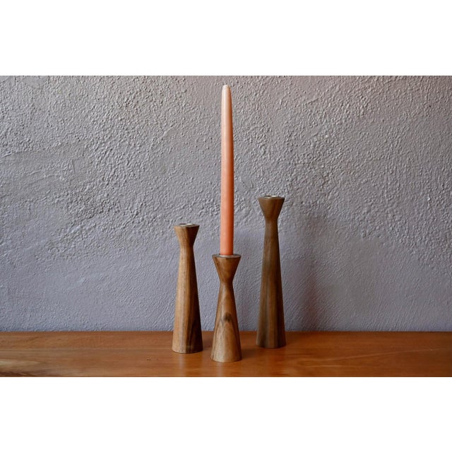 Scandinavian Turned Wooden Candlesticks, Denmark, 1960s, Set of 3 For Sale - Image 6 of 6