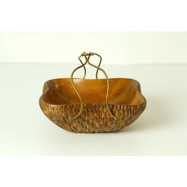 Mid-Century Modern Mid-Century Fruit Basket in Maple and Brass, Italy For Sale - Image 3 of 6