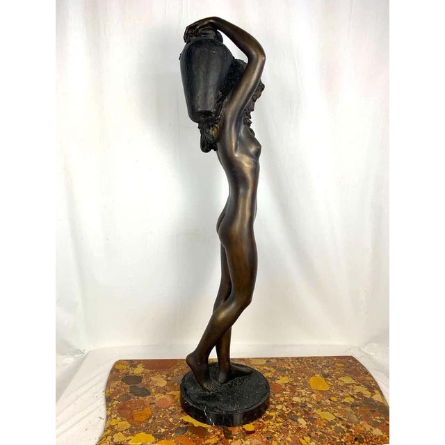 20th-Century Large Bronze Sculpture of a Nude Young Lady Carrying a Water Urn For Sale - Image 6 of 8