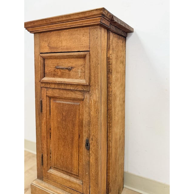 Antique Pedestal Primitive Rustic Provincial European Wood Display Stand For Sale In Tampa - Image 6 of 13