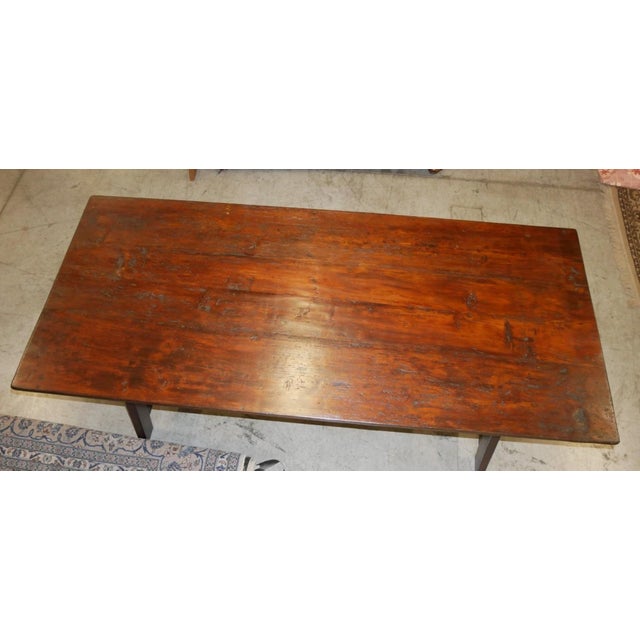 "Capretta" solid fir table. 20th century Country-style "Capretta" solid fir table Built in the 20th century based on an...
