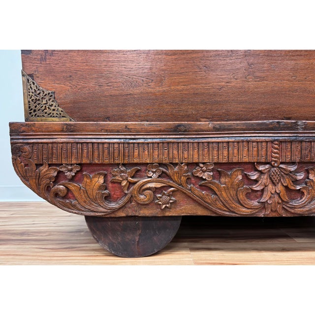 Antique Ming Kang Chinese Carved Wood Trunk Circa 1800-1849 For Sale - Image 12 of 12