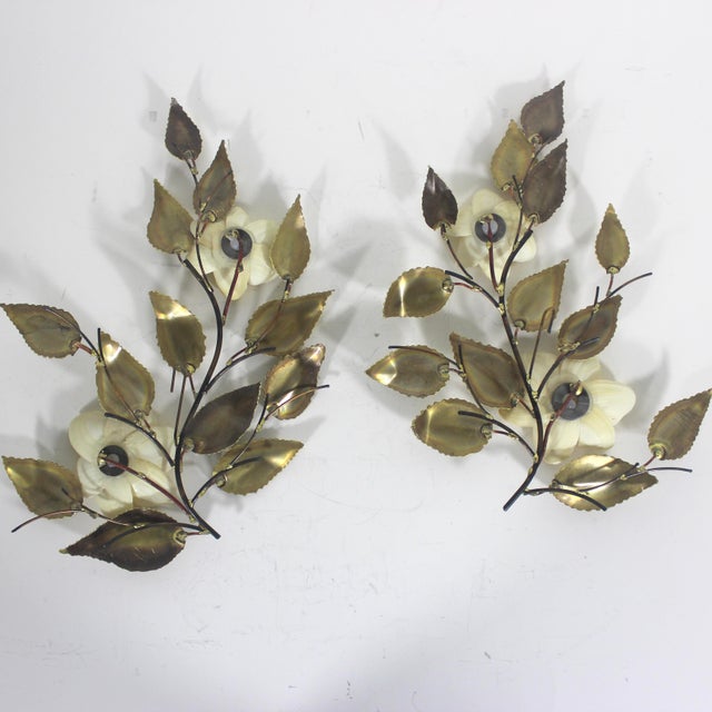 Metal Torch Cut Brass Leaf and Shell Flower Wall Art Hollywood Recency Mid 20th Century - Set of 2 For Sale - Image 7 of 12