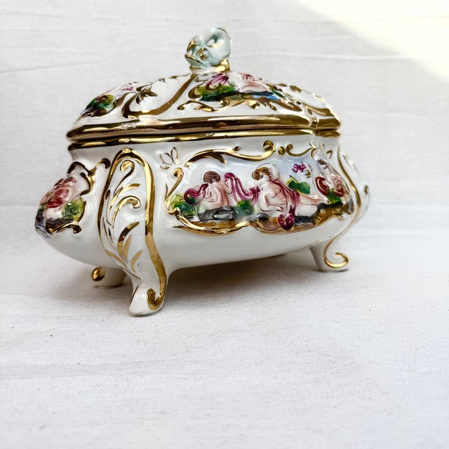 Vintage Box with Lid from Capodimonte, Italy, 1980s For Sale - Image 16 of 18