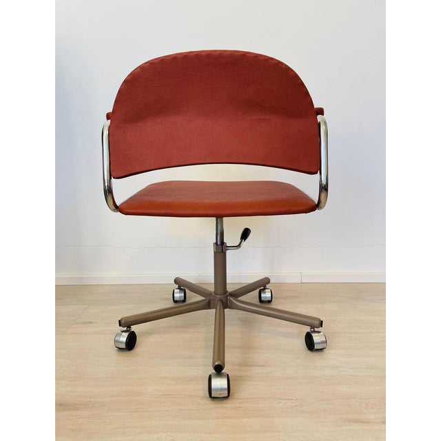 K-107 Swivel Office Chair from Kovona For Sale - Image 3 of 10