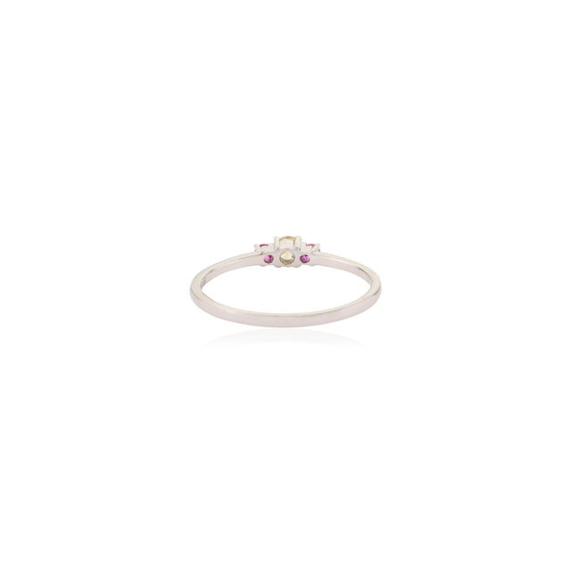 Ruby Red Diamond and Ruby Three-Stone Ring in 14k Gold Everyday Fine Jewelry Size 4 For Sale - Image 8 of 15