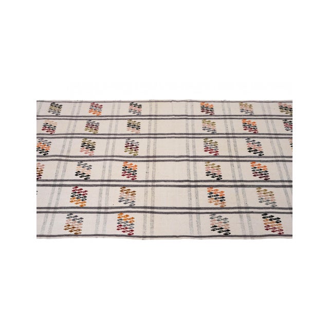 Embroidered Vintage Kilim Rug - 2`7″ X 4`9″ For Sale - Image 4 of 6