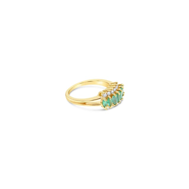 Contemporary One Carat Marquise Emerald & Diamond Wedding Band, Size 5.5 For Sale - Image 3 of 4