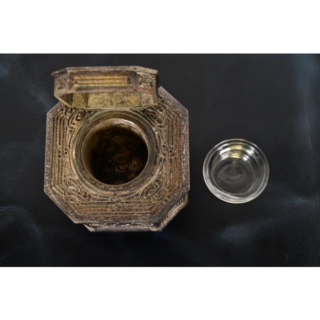 Tiffany Studios New York Silvered Bronze and Abalone Inkwell For Sale In South Bend - Image 6 of 15