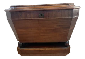 19th Century English Mahogany Raised Platform Cellarette