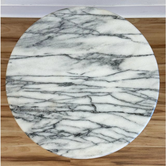 Mid 20th Century Vintage French Style Round Marble Top Brass Filigree Table For Sale - Image 5 of 10