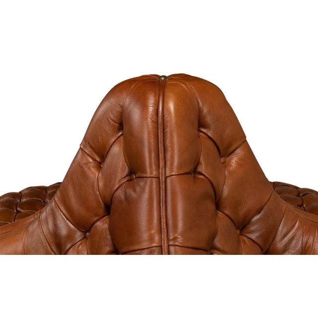 Traditional Traditional Curved Leather Lobby Sofa For Sale - Image 3 of 11
