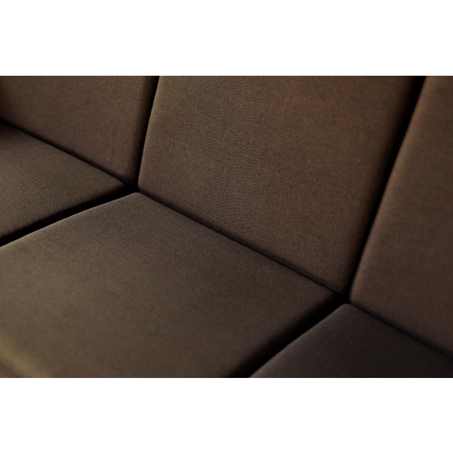 Mid-Century Danish Modern Brown 3-Seater Sofa by Folke Ohlsson for Fritz Hansen, 1960s For Sale - Image 6 of 18