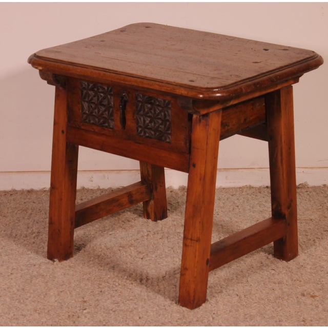 Small Spanish Table, 18th Century For Sale - Image 6 of 10