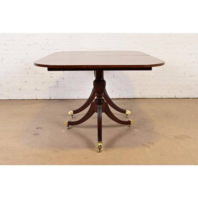 Councill Furniture Georgian Banded Mahogany Double Pedestal Extension Dining Table, Newly Refinished For Sale - Image 12 of 14