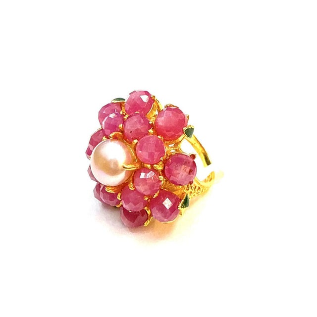 Bochic "Orient" Vintage Ruby & Pearl Ring Set In 18K Yellow Gold & Silver For Sale - Image 11 of 18