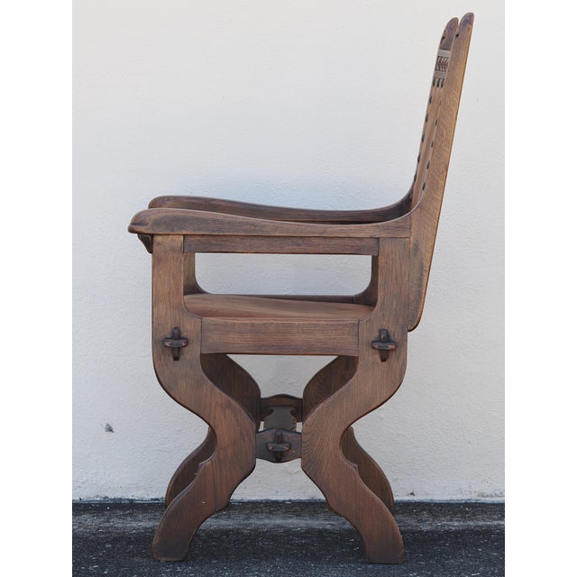 Early 20th Century Early 20th Century English Gothic Arts & Crafts Wood and Leather Arm Chair For Sale - Image 5 of 12