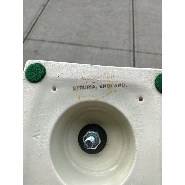 Cream 1960s Wedgwood Etruria Porcelain Cream Ware Neoclassical Urn For Sale - Image 8 of 9