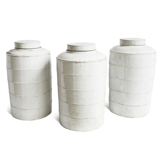 Farmhouse Vintage Farmhouse White Ceramic Jar With Lid Large For Sale - Image 3 of 4