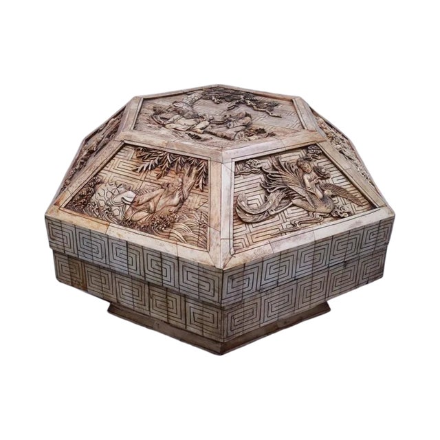Chinese Late 19th Century Large Chinese Carved Bone Hexagonal Jewelry Casket Box With Figural Panels & Fitted Interior For Sale - Image 3 of 8