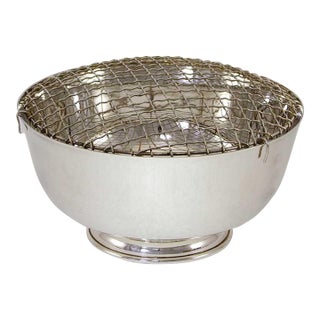1970’s New Silver Rose Bowl With Net Old English, Plain For Sale