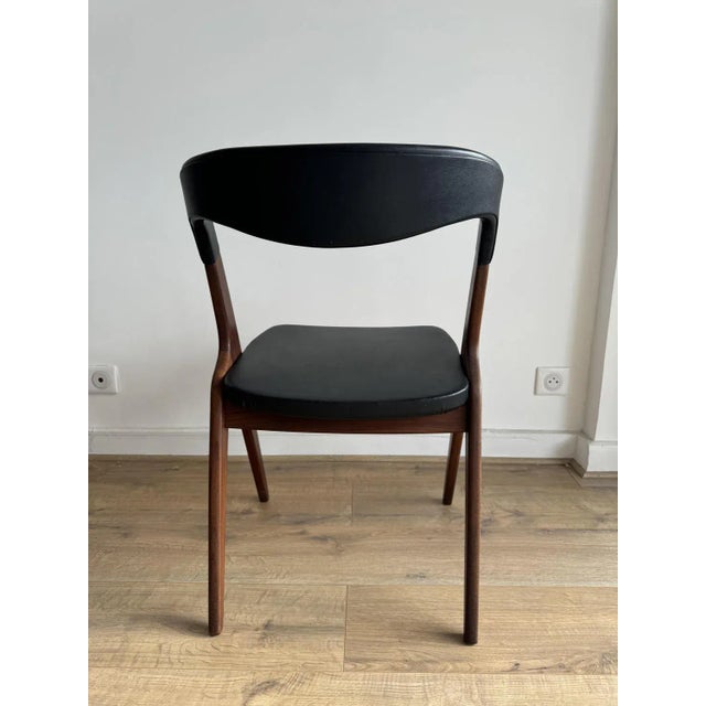 1960s Sonja Chair in Teak and Black Skai by Johannes Andersen for Vamo Sønderborg, 1960s For Sale - Image 5 of 10