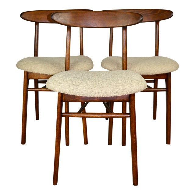 Vintage Beige Boucle Chairs from Rajmund Hałas, 1970s, Set of 3 For Sale