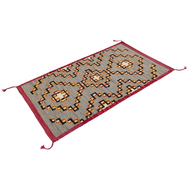 2020s Contemporary Modern Southwest Navajo-Style Geometric Handmade Wool Accent Rug For Sale - Image 5 of 9