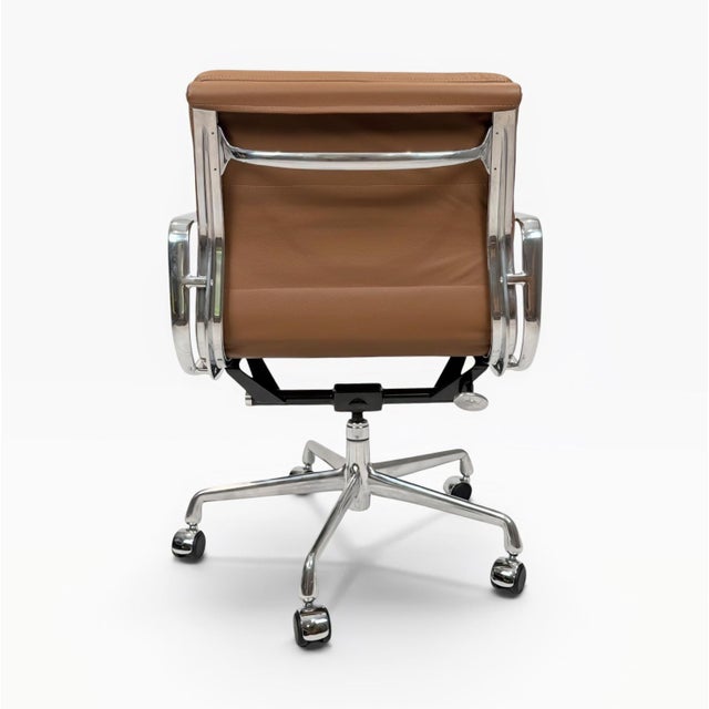 Herman Miller Eames for Herman Miller Aluminum Group Soft Pad Management Chair - Brown Leather For Sale - Image 4 of 11