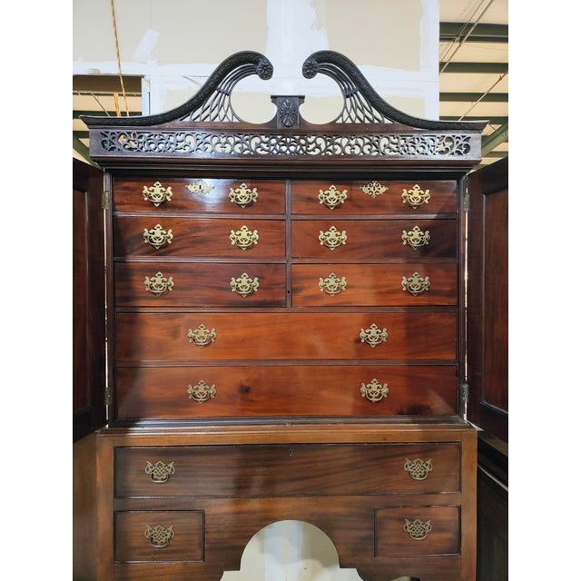Late 19th Century Queen Ann Chippendale Style Chest For Sale - Image 4 of 14