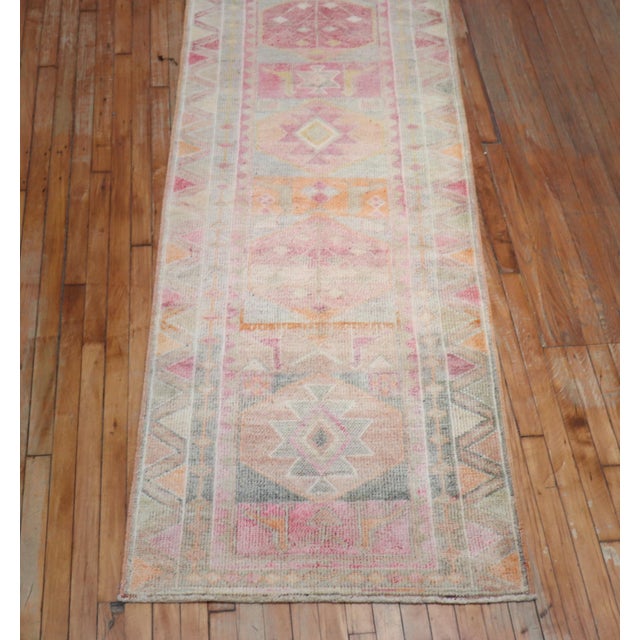 Late 20th Century Long Pastel Turkish Anatolian Geometric Runner - 2'10" x 21'7" For Sale In New York - Image 6 of 6