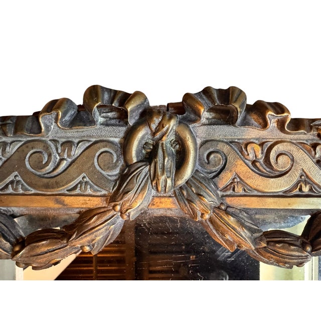 Early 20th Century 1920s French Art Deco Oval Oak Mirror With Brass Appliqué For Sale - Image 5 of 13