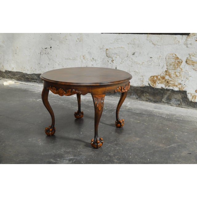 Mid-Century Modern Handsome Chippendale Style Flame Birch Round Side Table For Sale - Image 3 of 9
