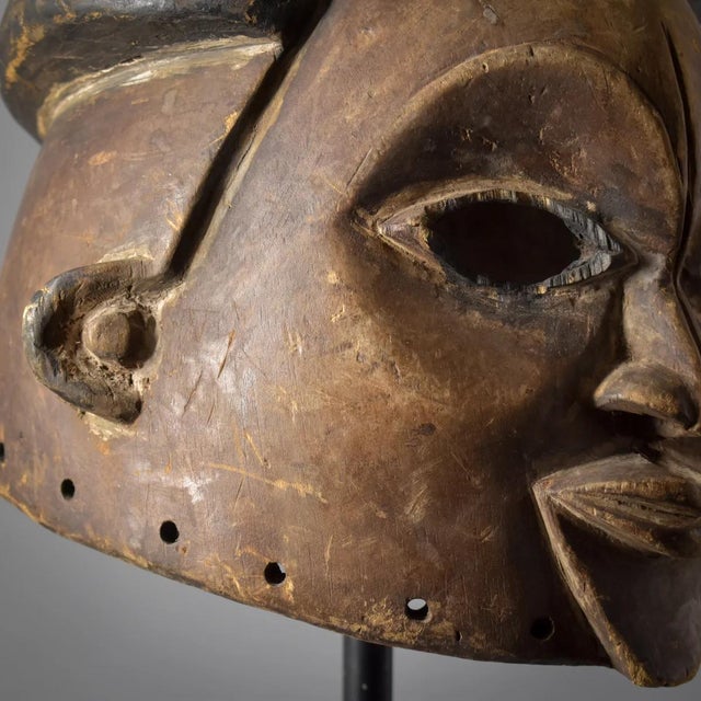 Early 20th Century Suku Helmet Mask For Sale - Image 13 of 14