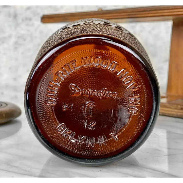 Vintage Traditional Walnut Estate Pipe Display Stand W/ Amber Glass